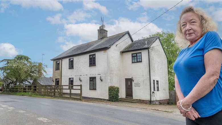 The £100,000 Nightmare: My Hellish Neighbour War Over a Bloody Inch of Land