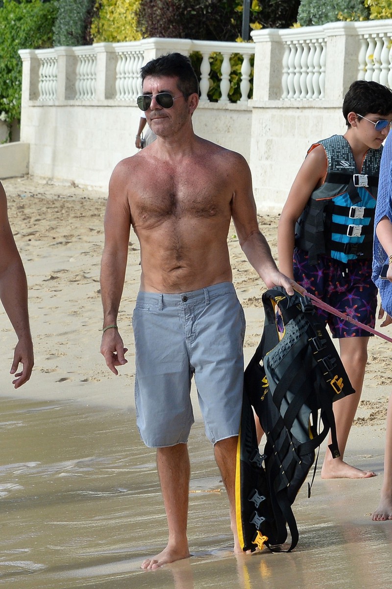 Simon Cowell Reveals Hes Thinner Than Ever After Quitting Red Meat But Still Drinks His