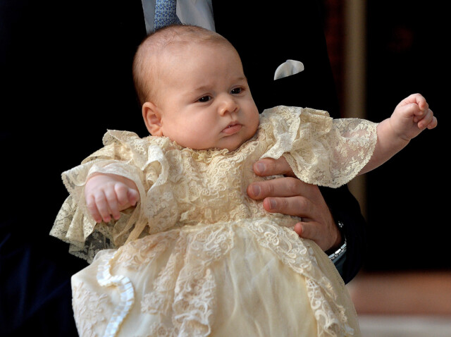 File photo dated 23/10/13 of the Duke of Cambridge holding his son Prince George, at Chapel Royal in St James's Palace, ahead of the christening of the then three month-old Prince by the Archbishop of Canterbury. ... 17-07-2016 ... Photo by: John Stillwell/PA Wire.URN:28098091