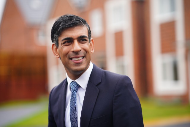Prime Minister Rishi Sunak, during a visit to Crofton Park, near Rednal, Birmingham. Picture date: Monday July 24, 2023. PA Photo. The Prime Minister has confirmed that the Conservative Westminster Government is on course to meet its target of building one million homes between 2019-24. See PA story POLITICS Housing. Photo credit should read: Ben Birchall/PA Wire